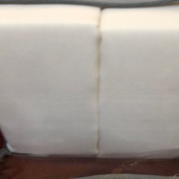 Bamboo Sheets 6 piece set King Lt Yellow - Picture 4 of 4